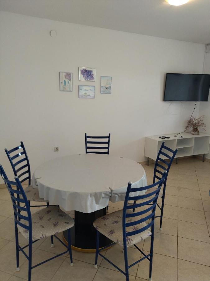 Апартаменты Apartman Cemeljic Мандре Экстерьер фото